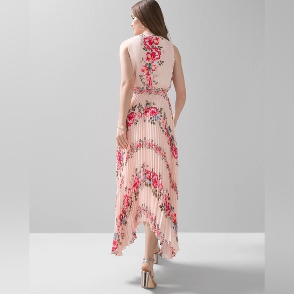 Sleeveless Smocked Pleated Midi Dress - Picture 2 of 4